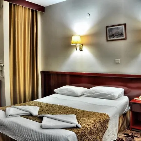 Hotel Minay 3*